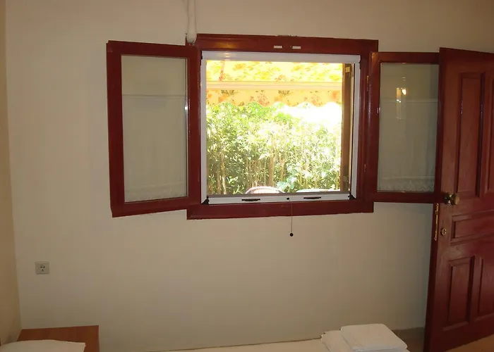 To Agridi Apartment *