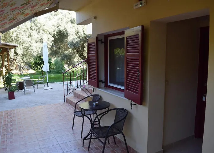 To Agridi Apartment Tsoukaladhes