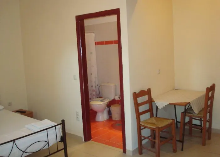 To Agridi * Tsoukaladhes