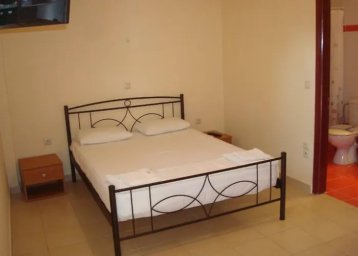 To Agridi Tsoukaladhes