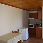 To Agridi * Tsoukaládhes