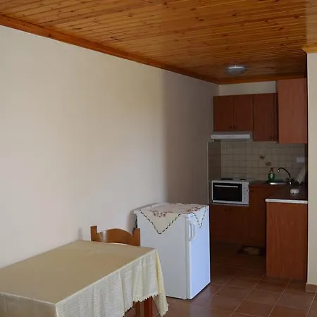 To Agridi * Τσουκαλάδες