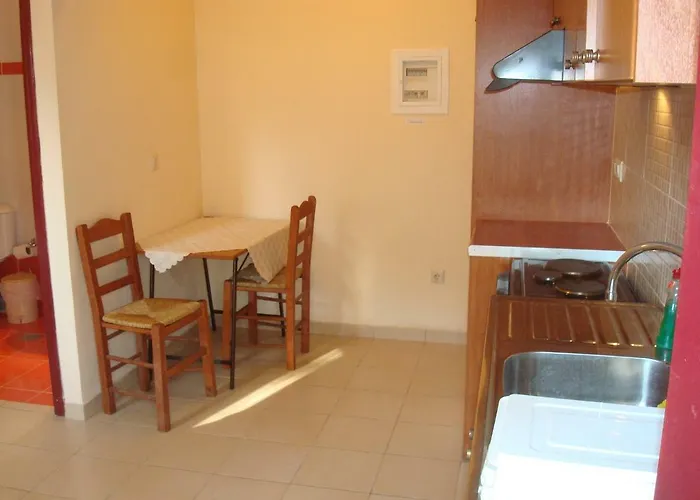 Appartement To Agridi *