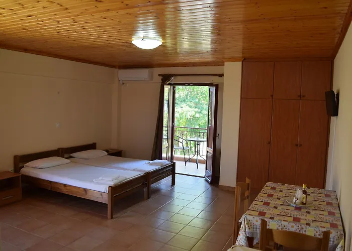 To Agridi * Tsoukaládhes